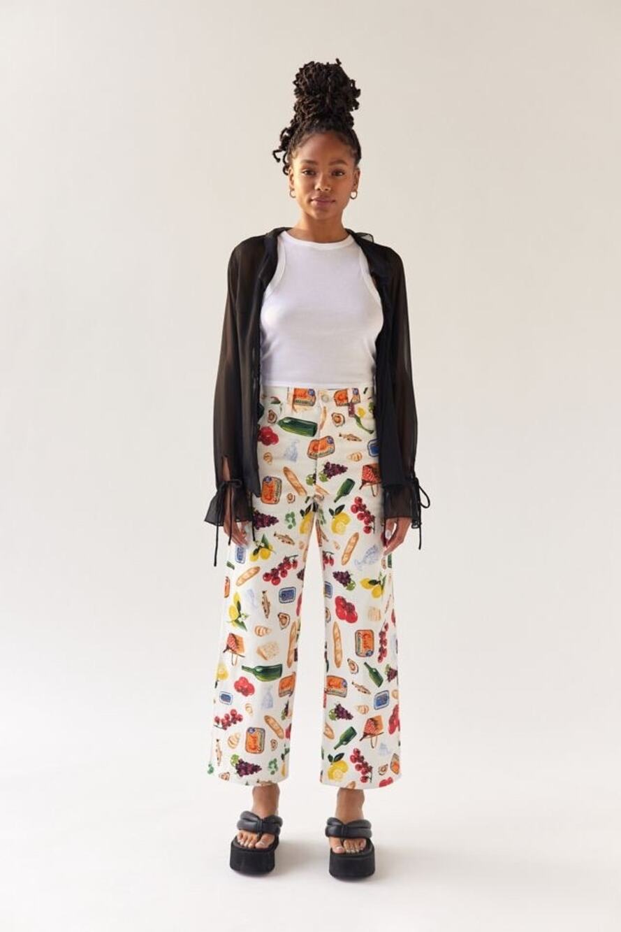 Lisa Says Gah Robyn jeans in the Italian Summer print